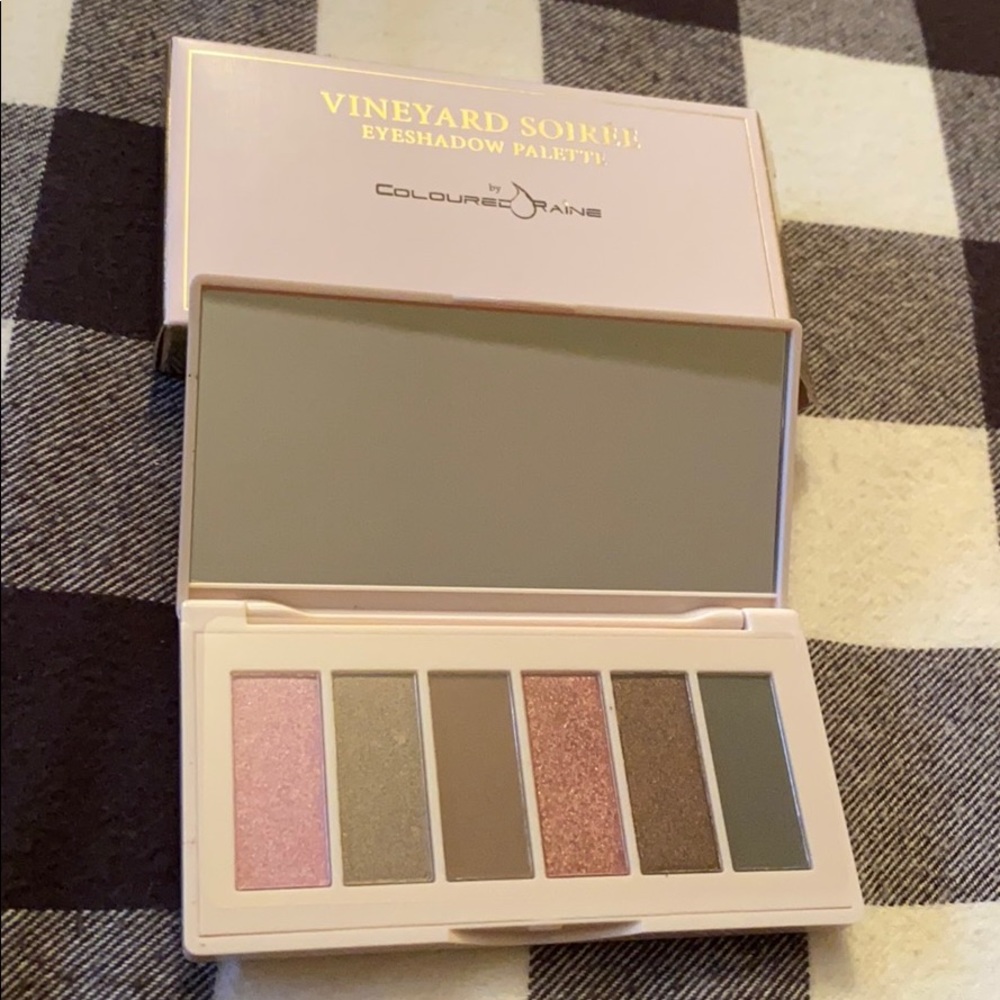 Vineyard Soirée Eyeshadow Palette